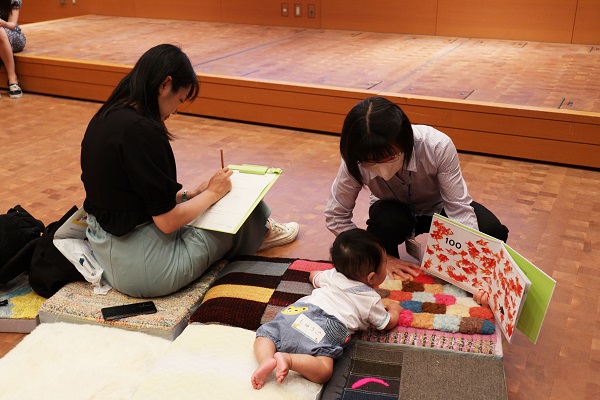 ちっちゃなこどもびじゅつあー 〜絵本もいっしょに〜 2023年5月10日