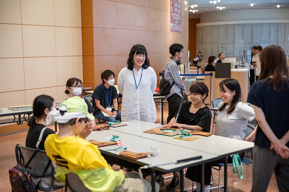 みる+ たてものを手で、耳で、心でみる 2024年9月21日